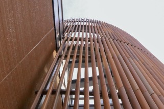 Tongchuan Museum: Cladded with Droplet-glazed Facades and Terracotta Louvers